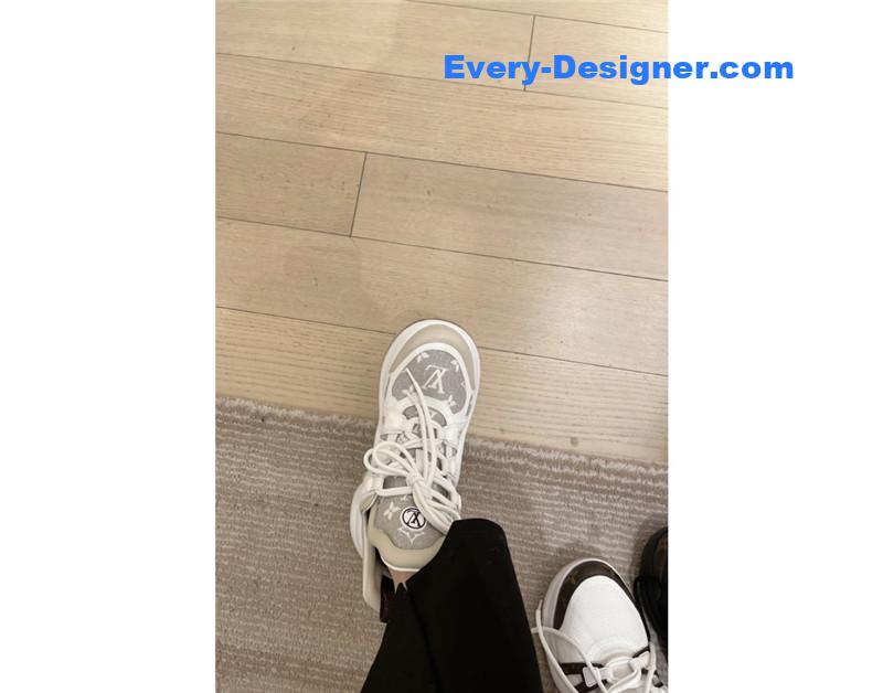 l0vis Vvtt0n lv archlight series new old shoes