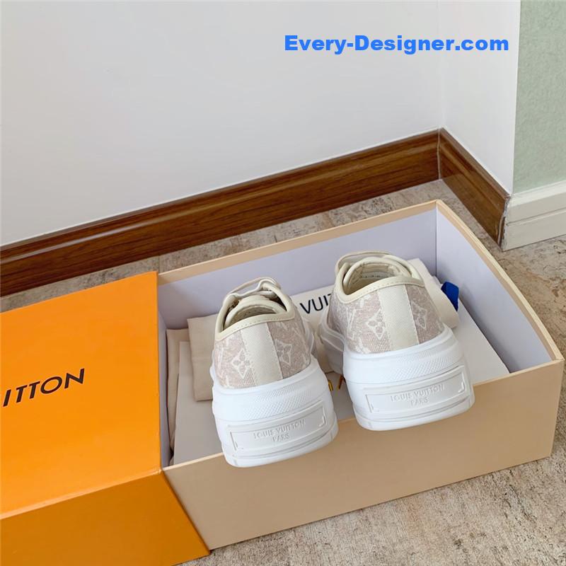 l0vis Vvtt0n lv new color squad sneakers
