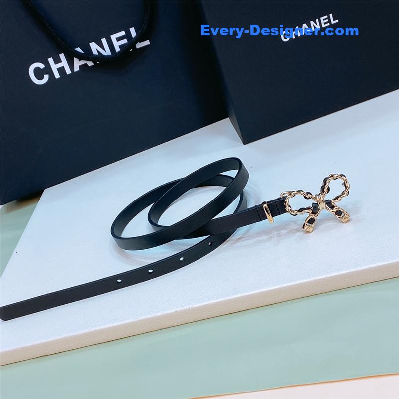 Ch**el bow brass gold-tone metal calfskin belt