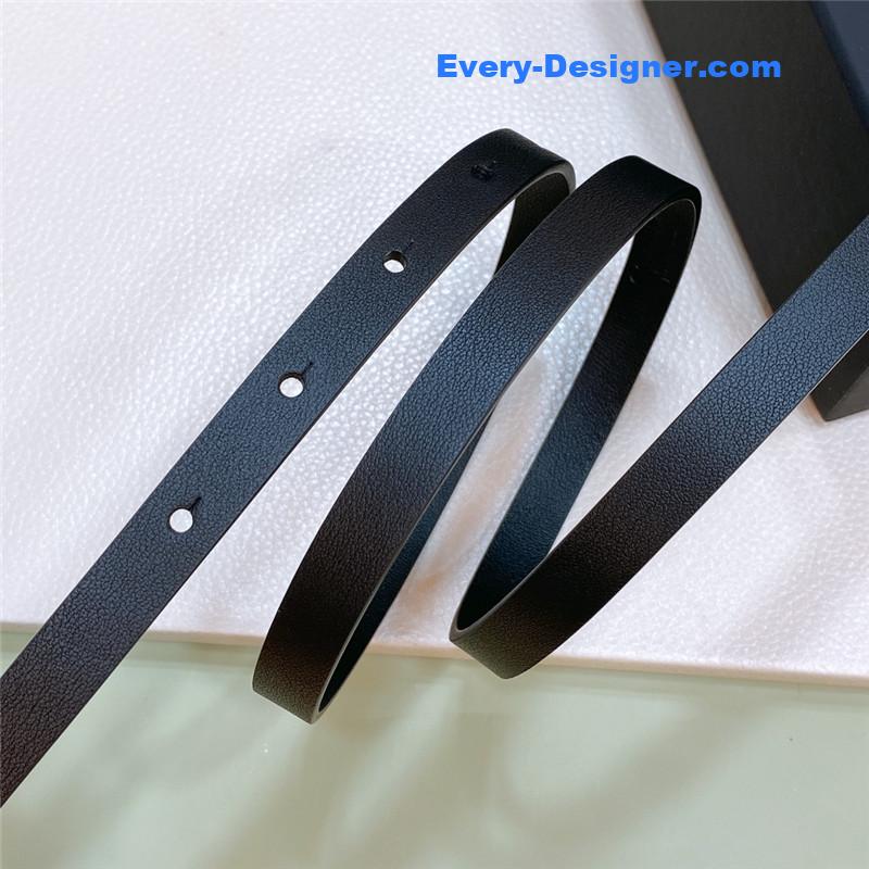 Ch**el bow brass gold-tone metal calfskin belt