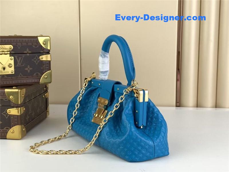 louis vuitton lv monogram clutch bag