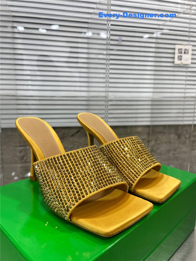Bottega Veneta new square diamond slippers