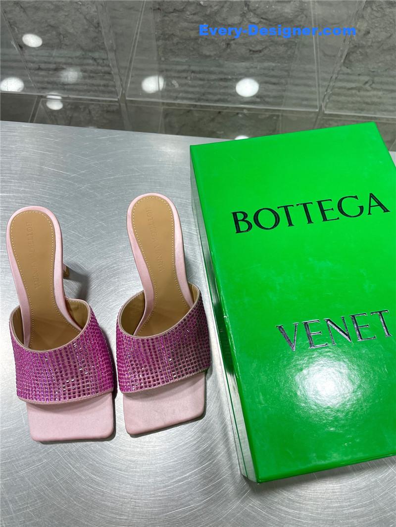 Bottega Veneta new square diamond slippers