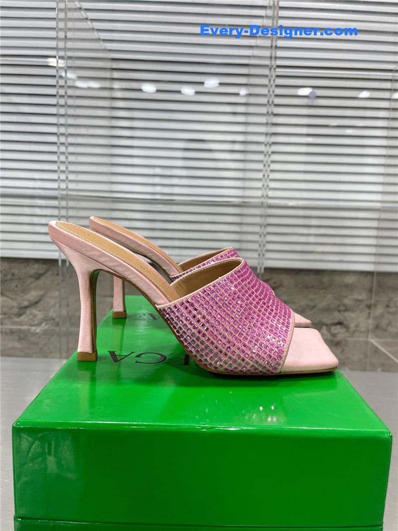 Bottega Veneta new square diamond slippers