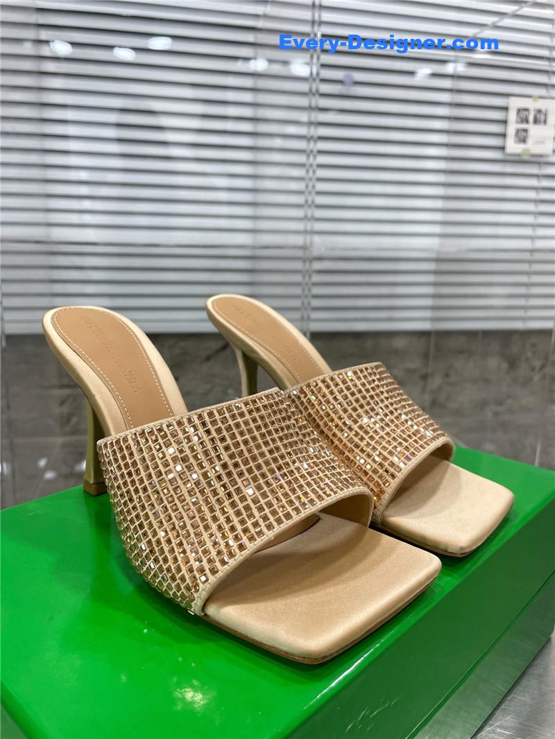Bottega Veneta new square diamond slippers