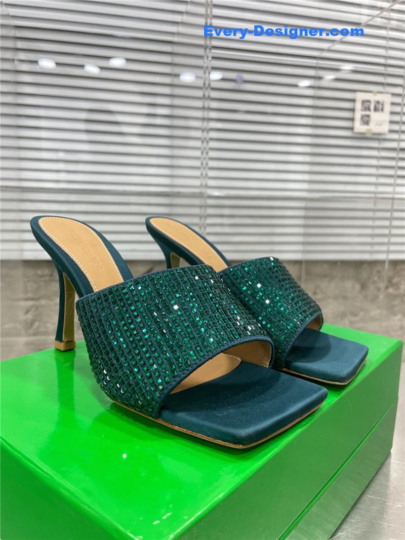 Bottega Veneta new square diamond slippers