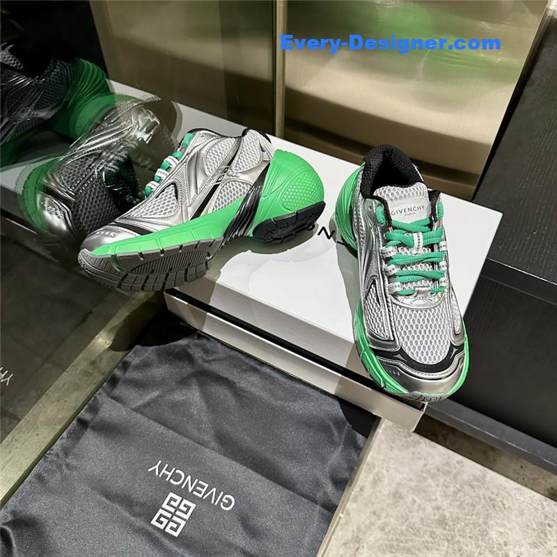 Givenchy spring and summer catwalk new sneakers