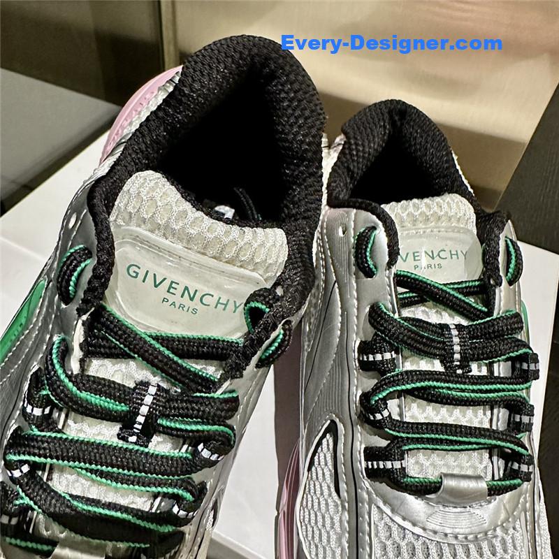 Givenchy spring and summer catwalk new sneakers