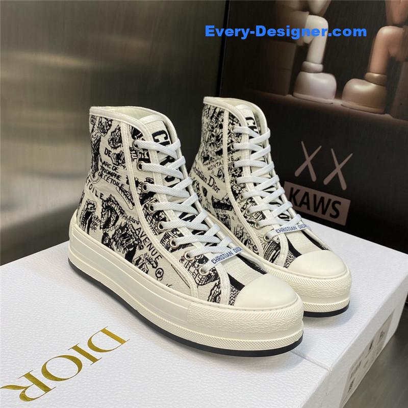 dior couple models thick bottom strap high top casual shoes
