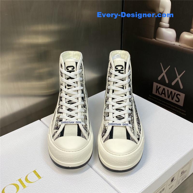 D10r couple models thick bottom strap high top casual shoes