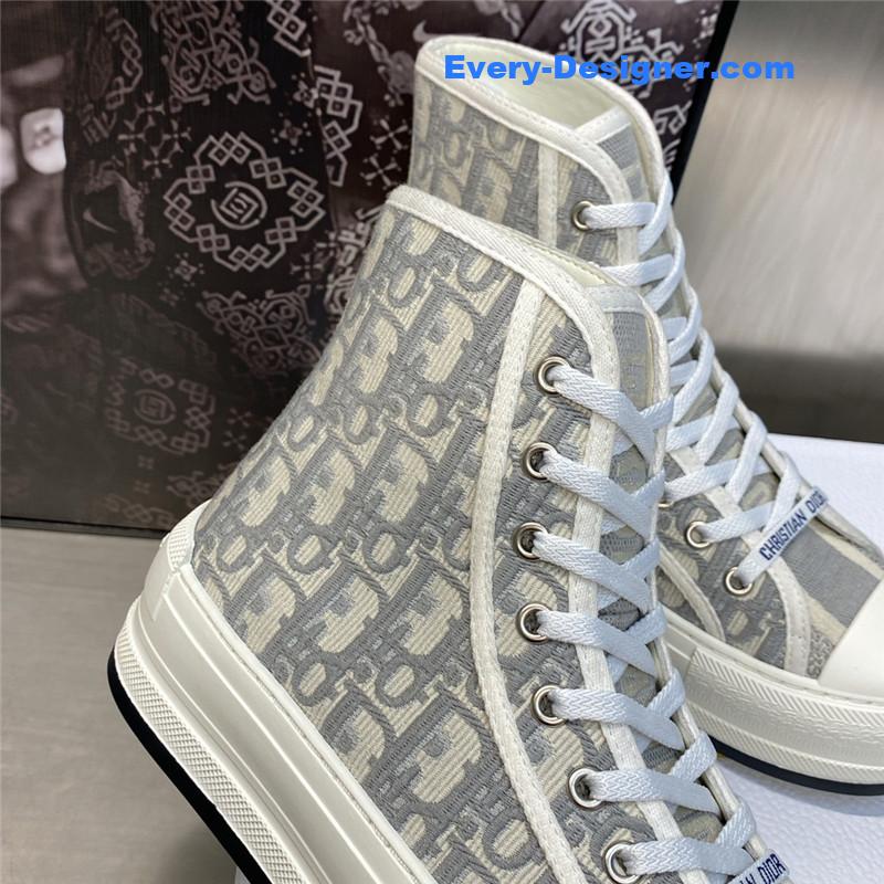 D10r couple models thick bottom strap high top casual shoes