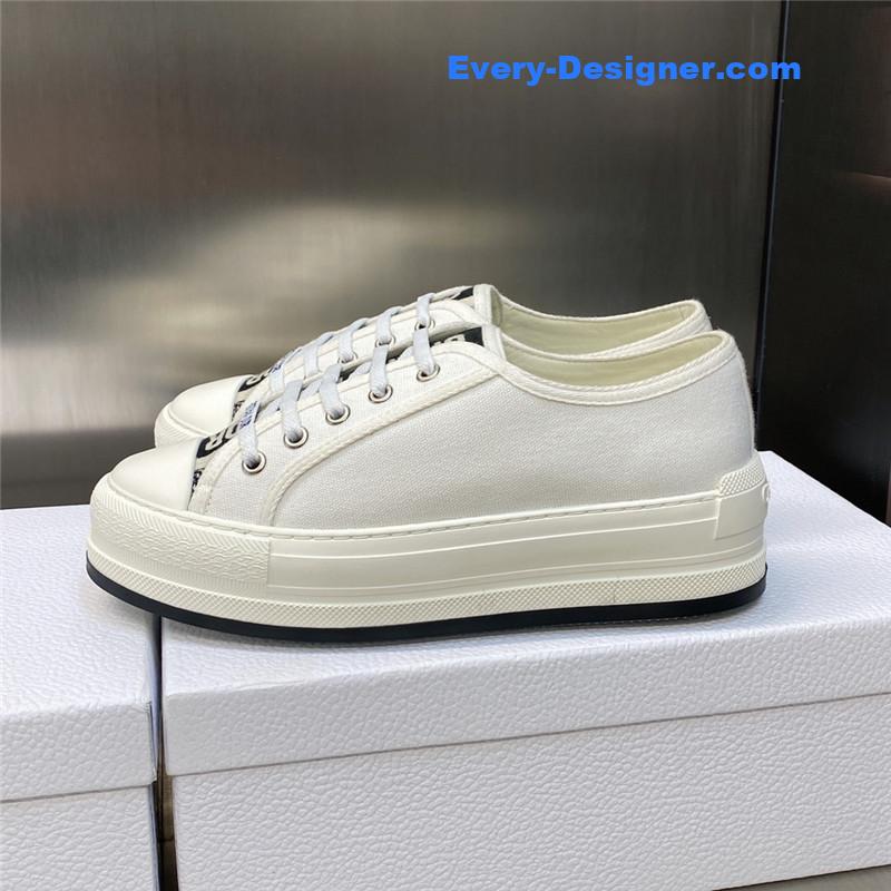 D10r couple style thick bottom strap low top casual shoes