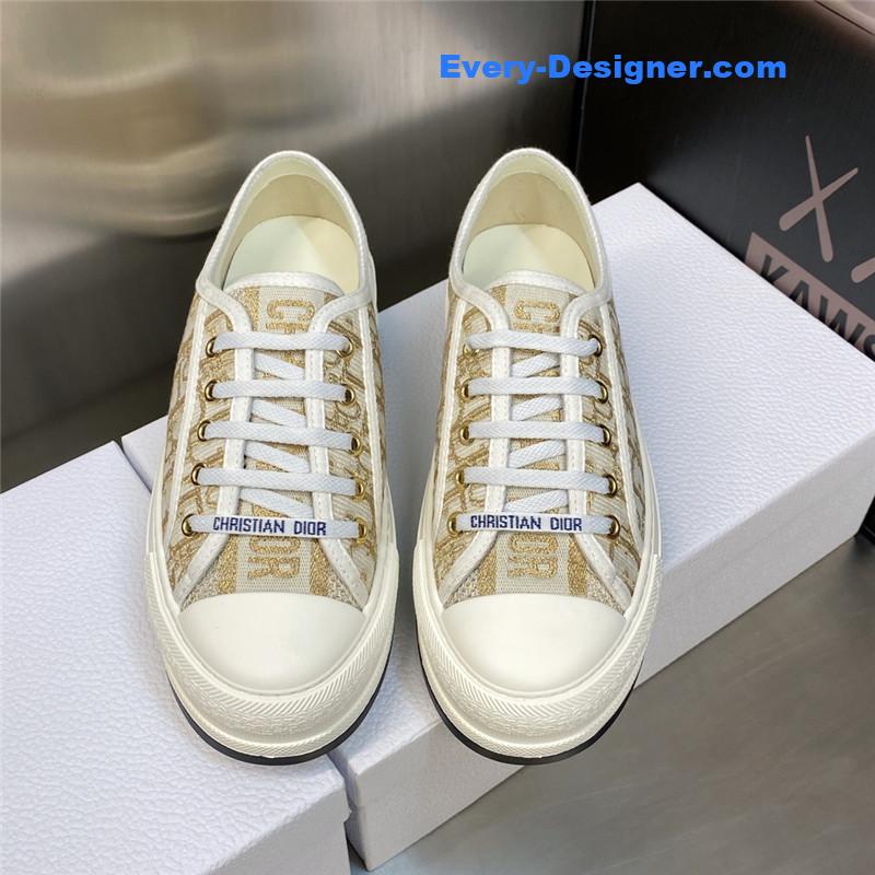 D10r couple style thick bottom strap low top casual shoes
