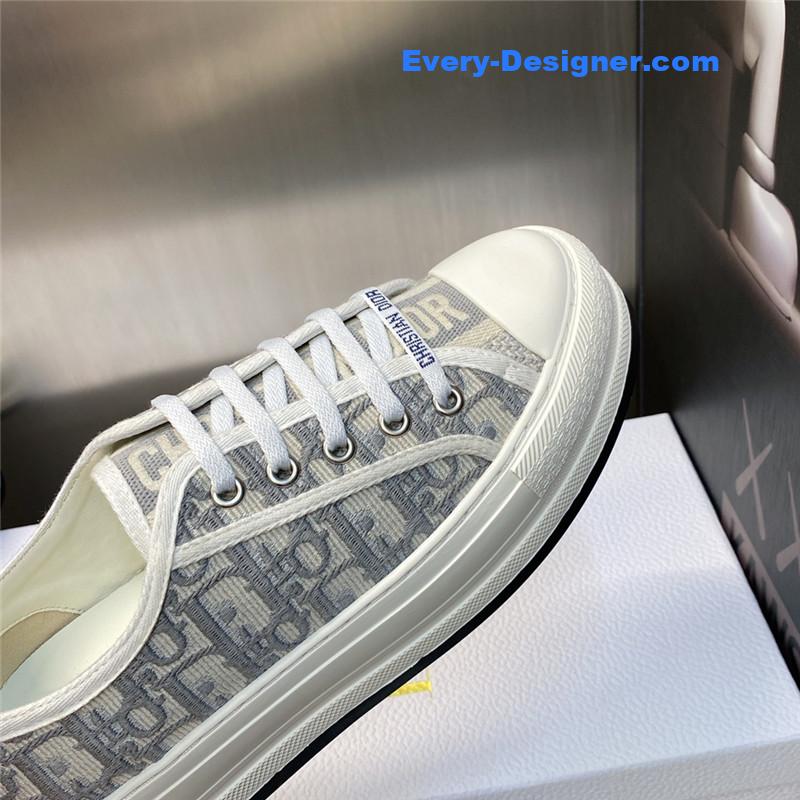 D10r couple style thick bottom strap low top casual shoes