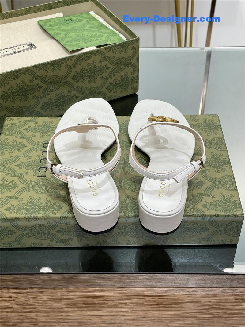 Gvc*1 classic gg buckle sandals