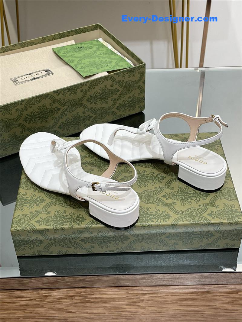 Gvc*1 classic gg buckle sandals