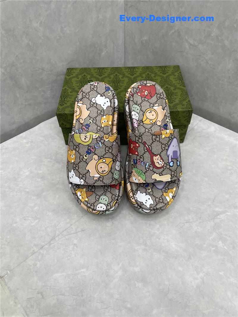 Gvc*1 new animal graffiti platform slippers