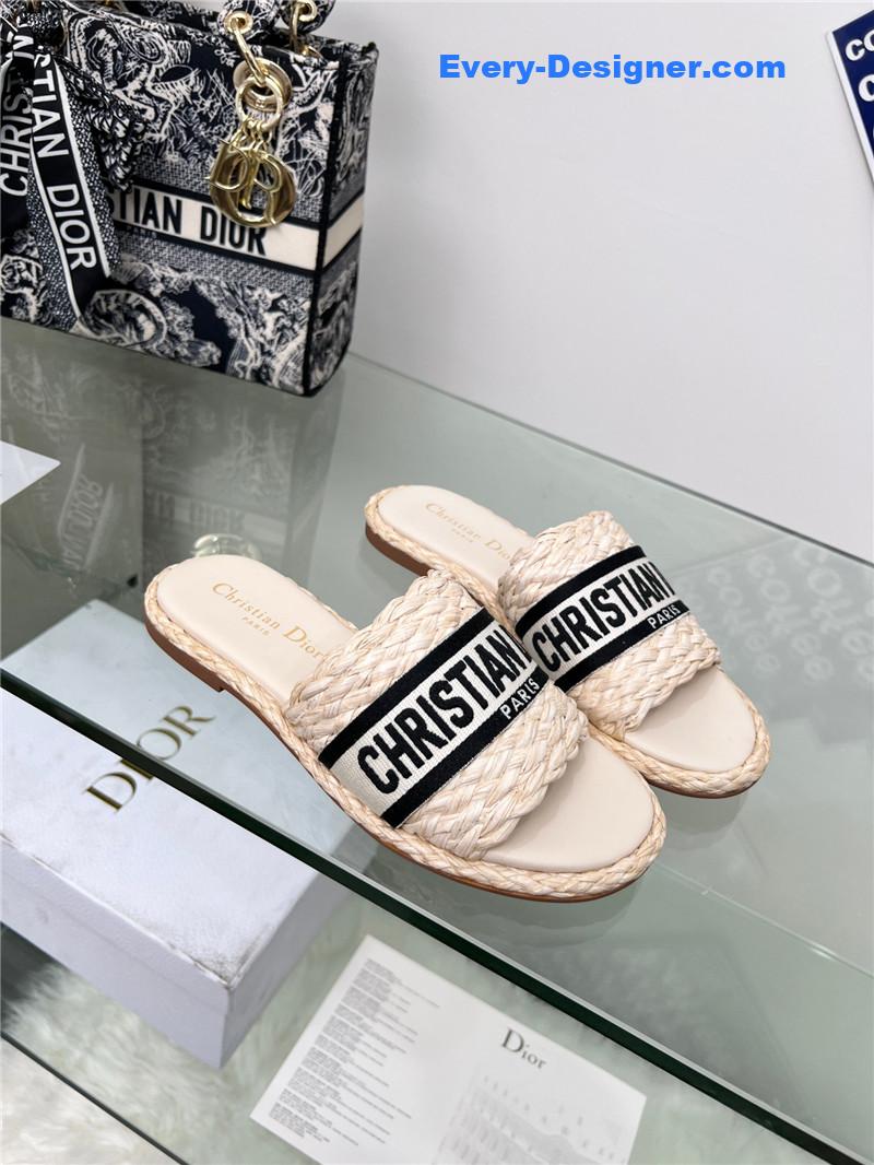 dior catwalk new slippers