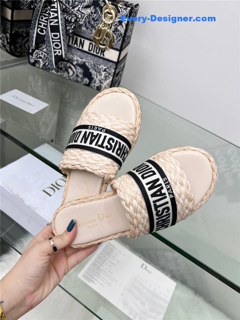 D10r catwalk new slippers