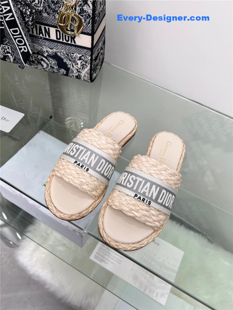 D10r catwalk new slippers