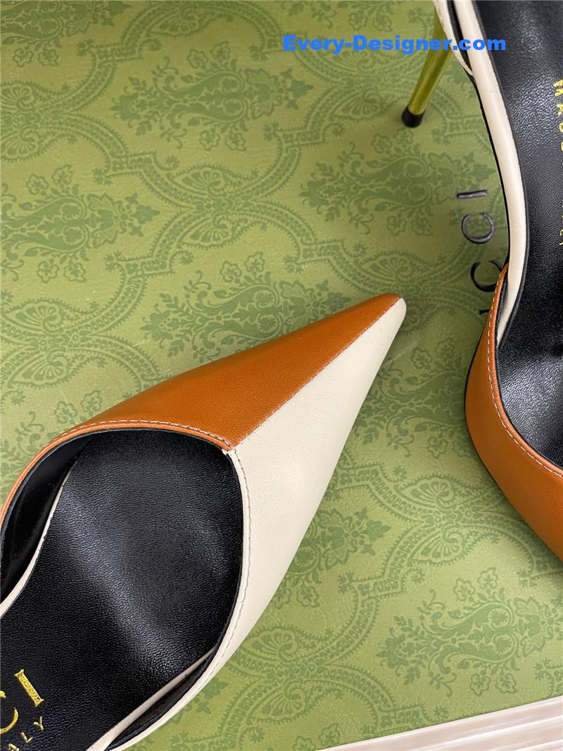 Gvc*1 metal heel pointed sandals