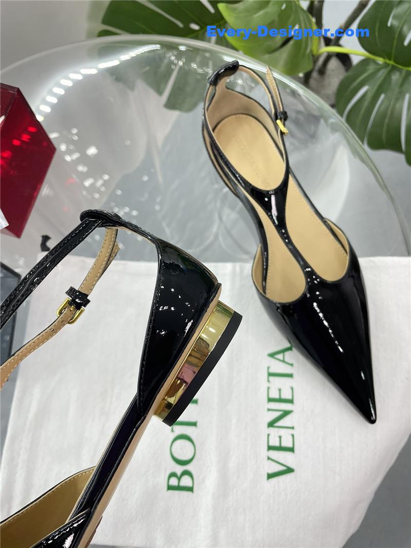 b0tt*ga Ven*ta new pointed shoes