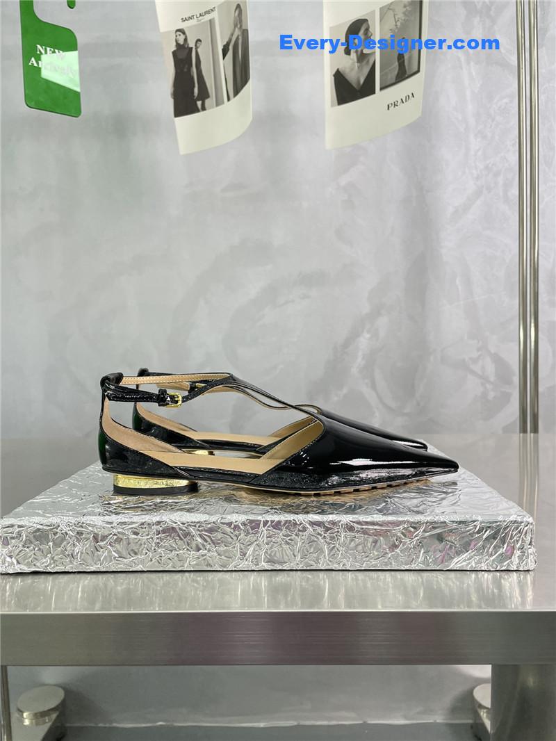 b0tt*ga Ven*ta new pointed shoes