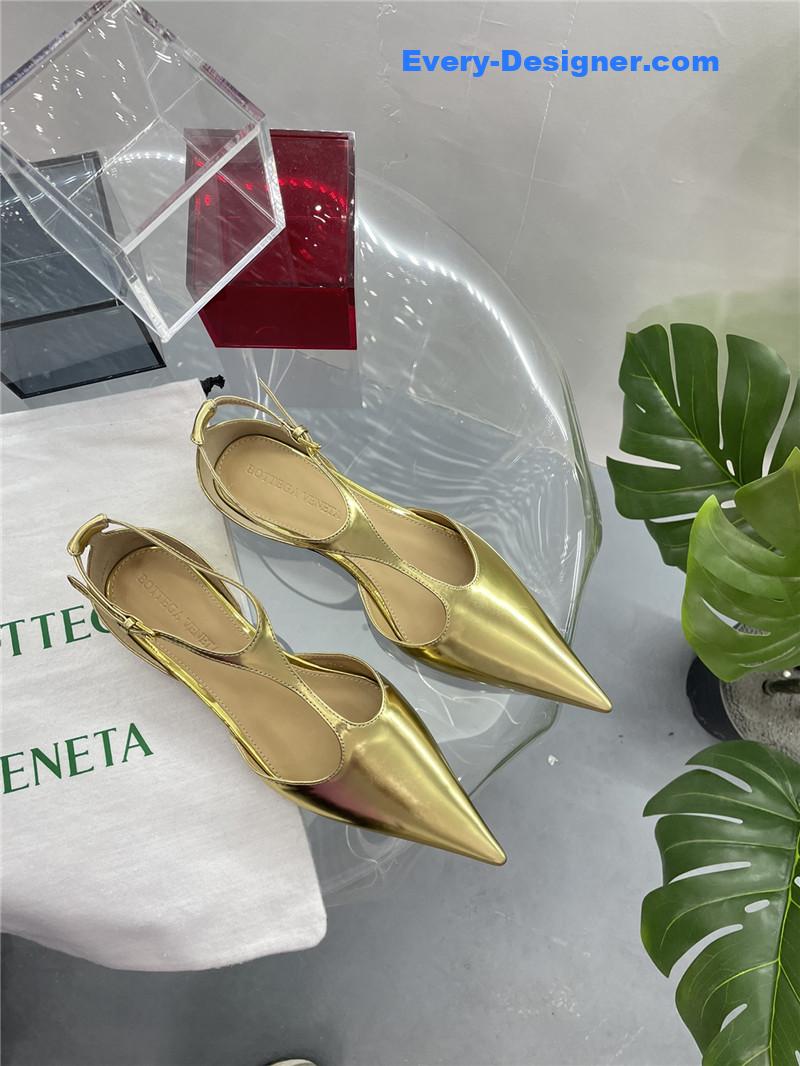 b0tt*ga Ven*ta new pointed shoes