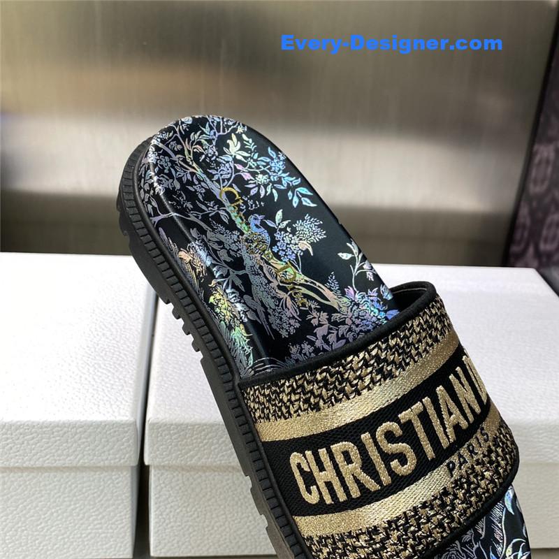 D10r platform jelly color women’s sandals