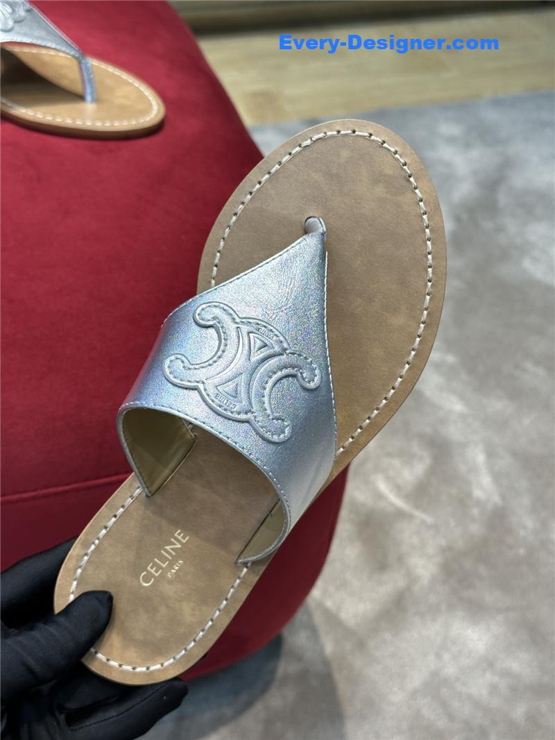 Ce1i*e arc de triomphe flip flops in leather