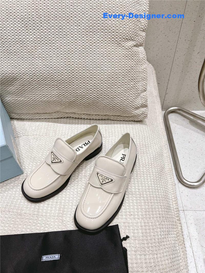 Pra*a patent leather loafers