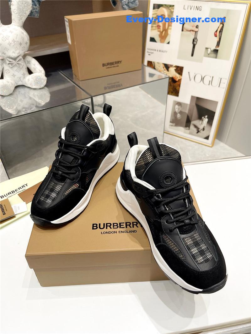 Bv*b*rry platform style sneakers