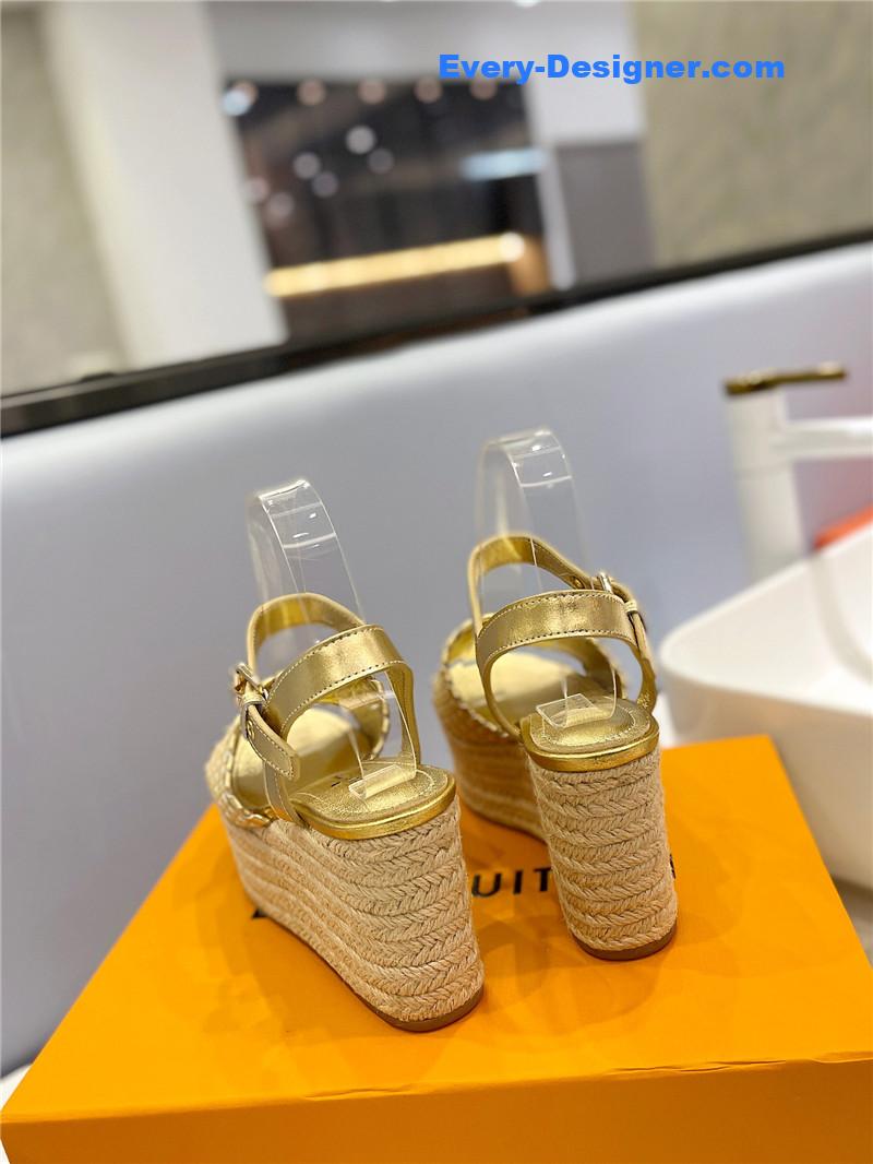 l0vis Vvtt0n lv platform sandals