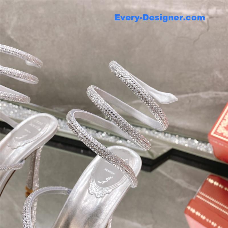 Rᴇɴᴇ Cᴀᴏᴠɪʟʟᴀ diagonal strap rhinestone inlaid sandals