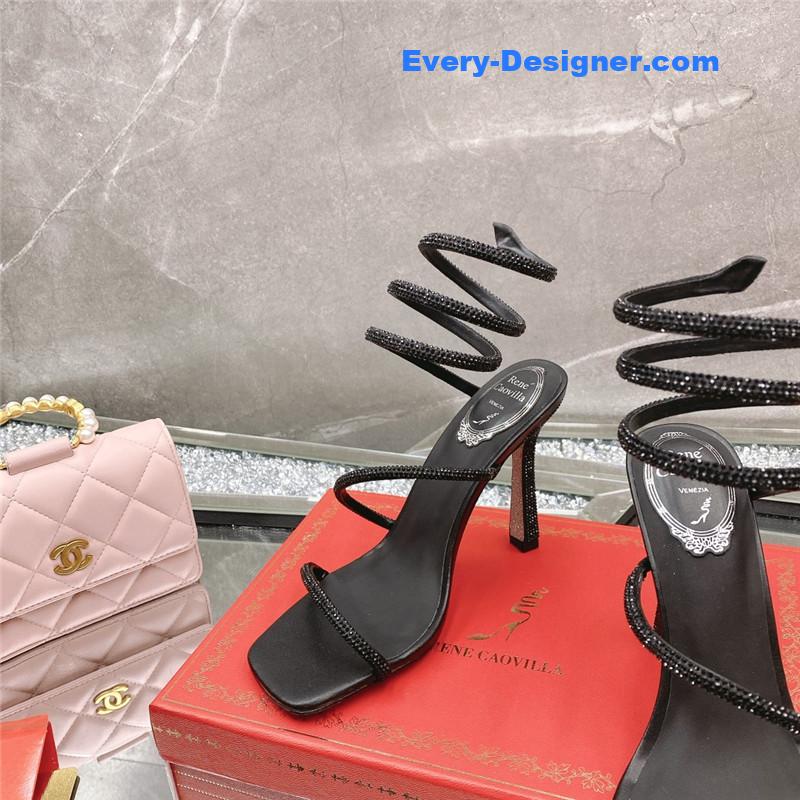 Rᴇɴᴇ Cᴀᴏᴠɪʟʟᴀ diagonal strap rhinestone inlaid sandals
