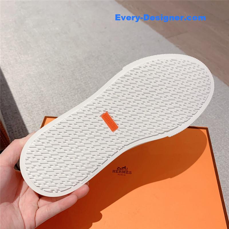 Hermes British retro design white shoes