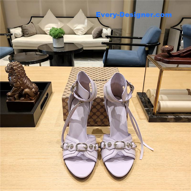 Ba1en*iaga studded fishmouth sandals