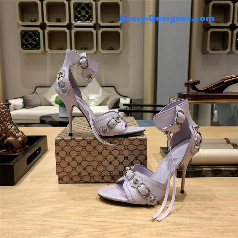 Ba1en*iaga studded fishmouth sandals