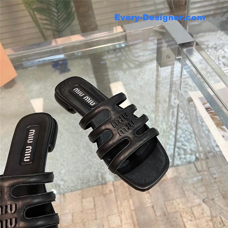 M1um1u new flat slippers