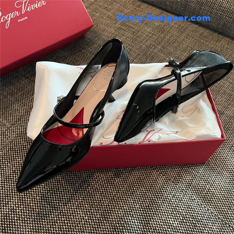Roger vivier new side drill buckle high heels