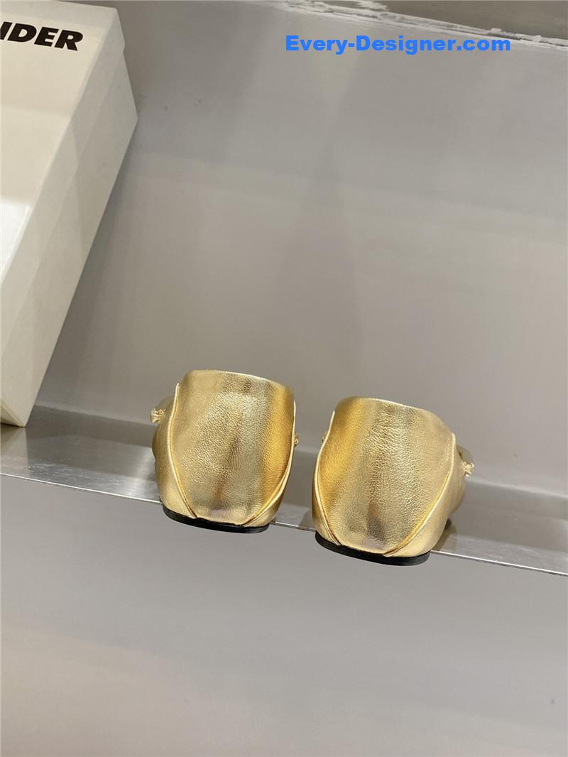 jil sander jil sander pointed toe flat retro buckle shoes