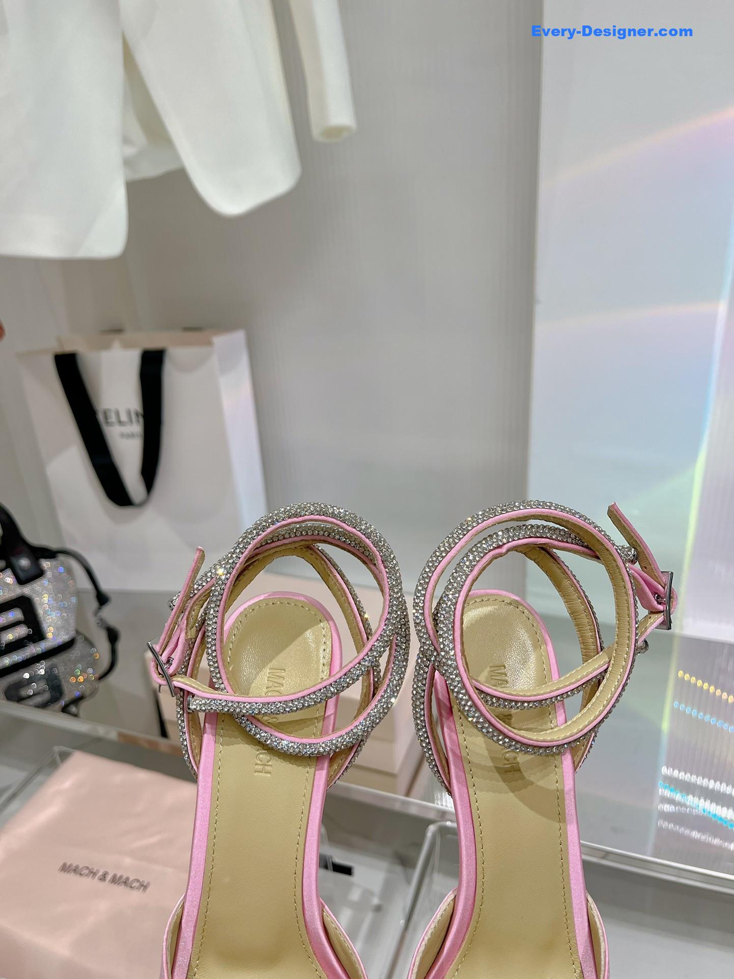 &   stunning princess shoes