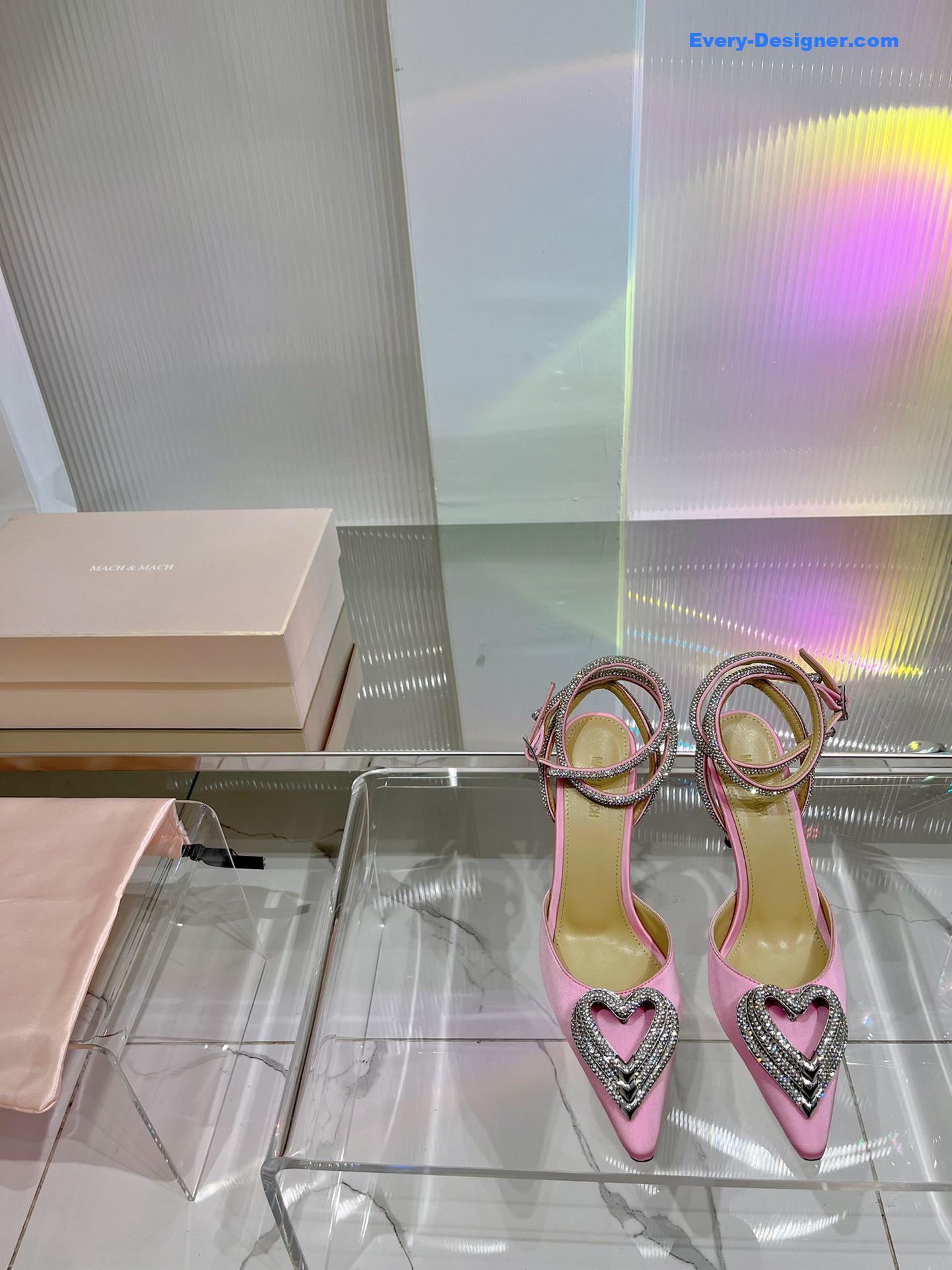 &   stunning princess shoes