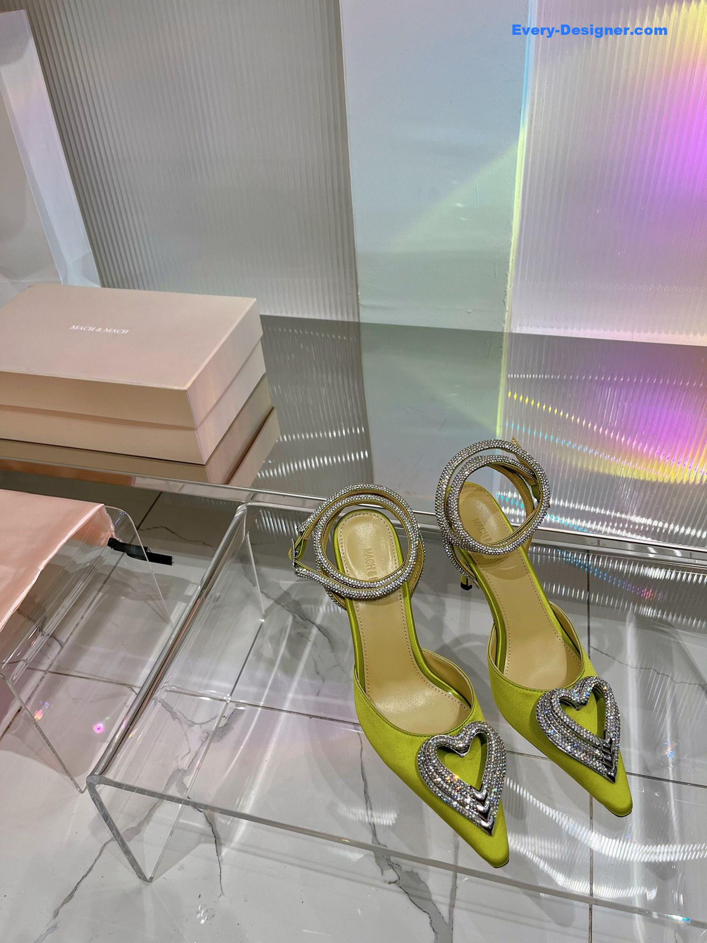 &   stunning princess shoes