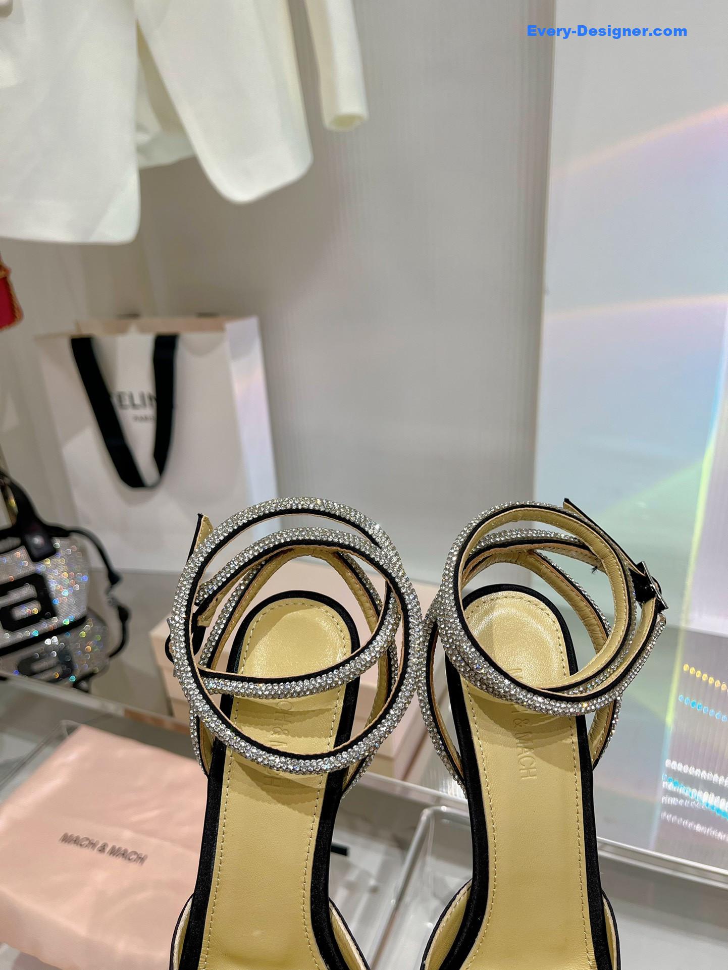 &   stunning princess shoes