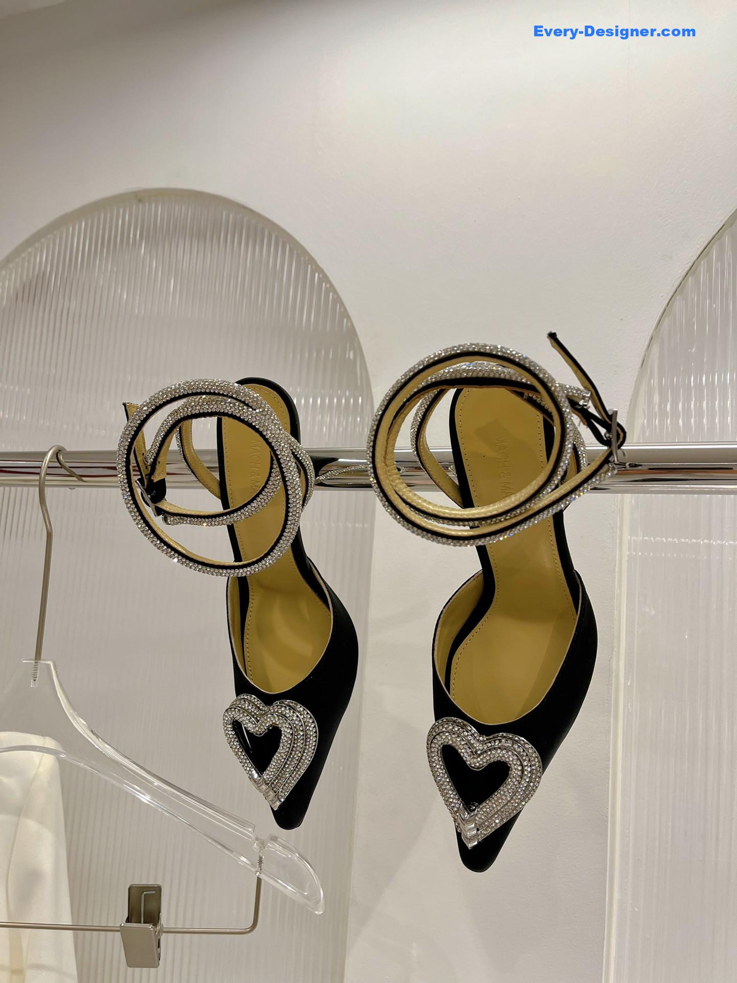 &   stunning princess shoes