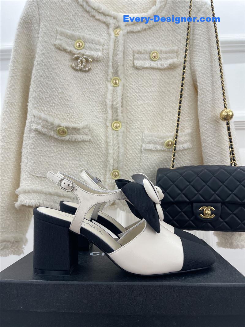 CC camellia bow chunky heel sandals