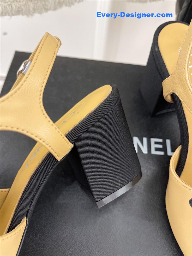 CC camellia bow chunky heel sandals