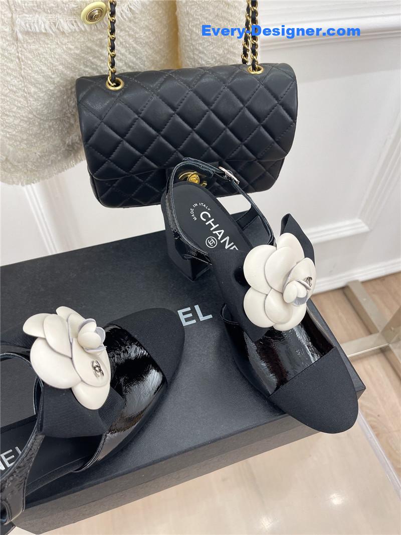 CC camellia bow chunky heel sandals