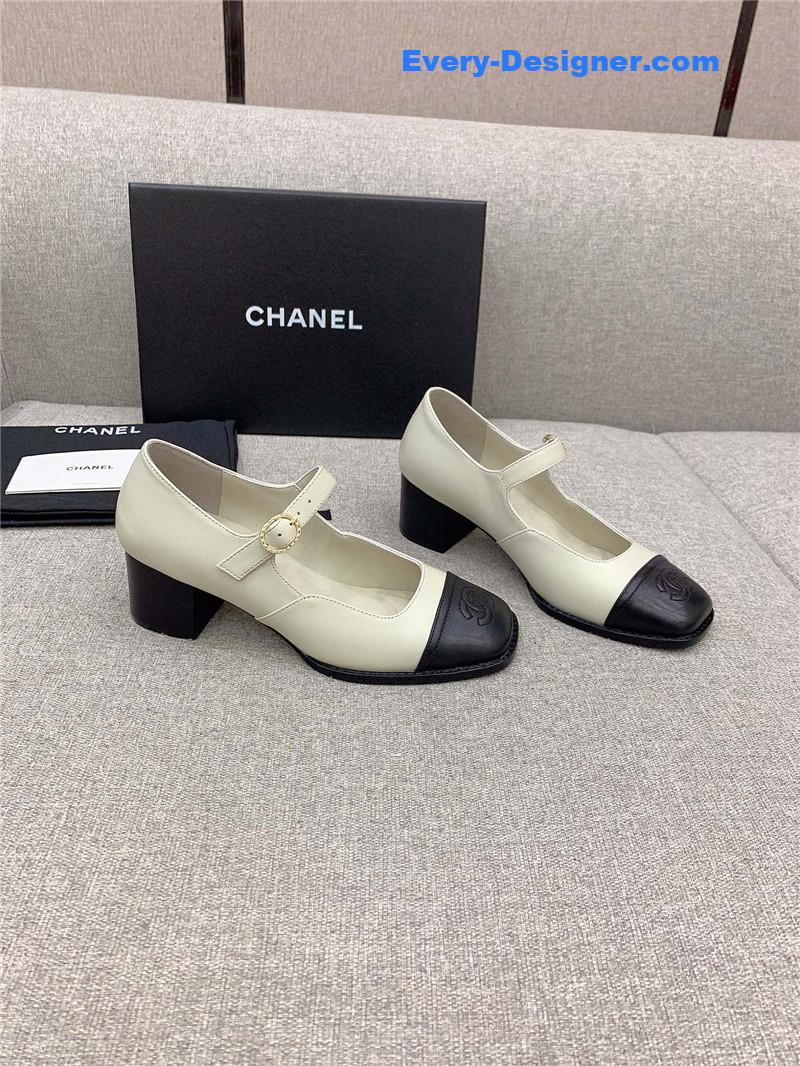 CC new thick heel square toe shoes